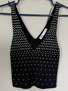 Zara Black Ribbed V-Neck Tank with Silver Square Studs